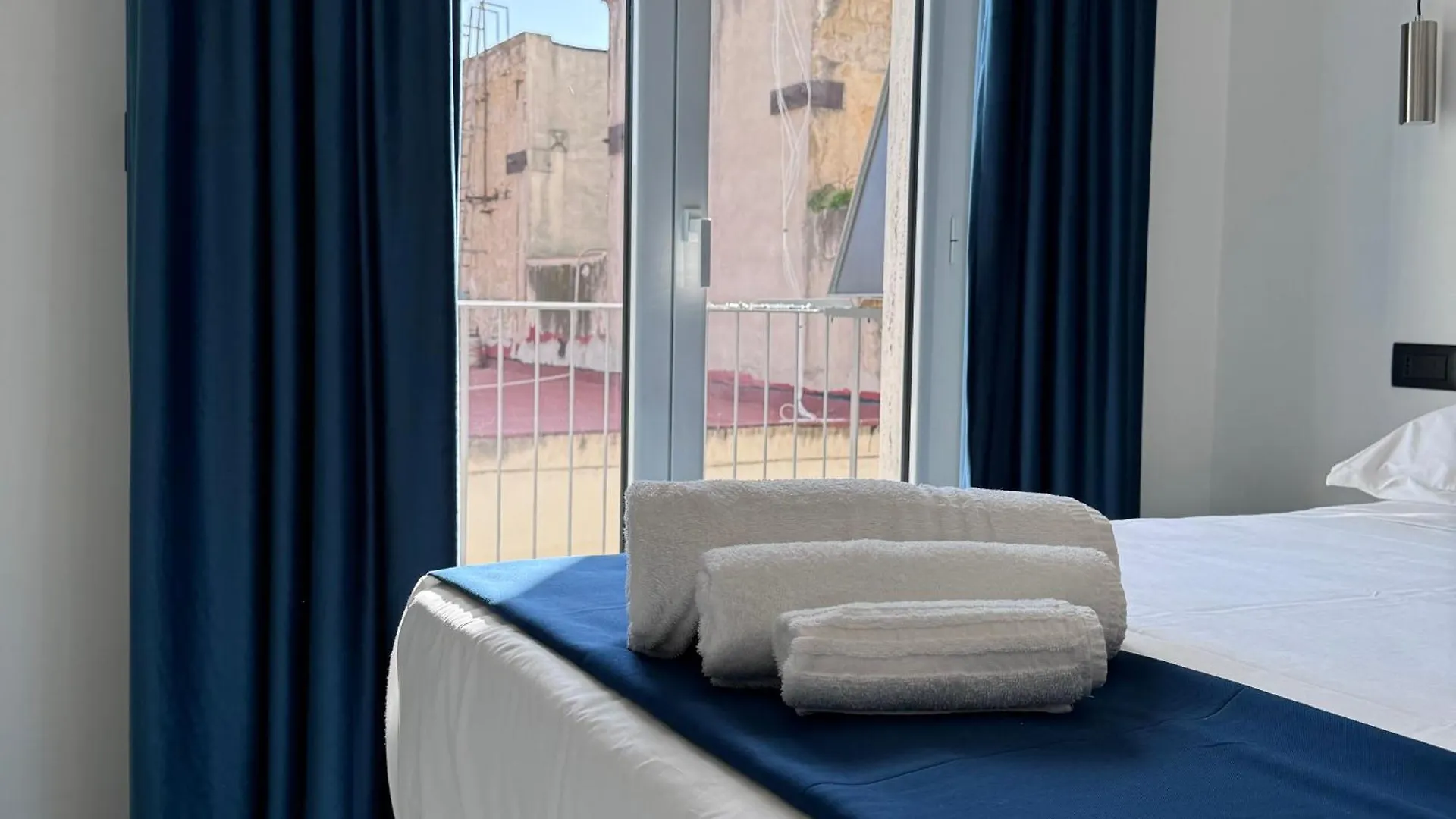 Fp Suite Naples