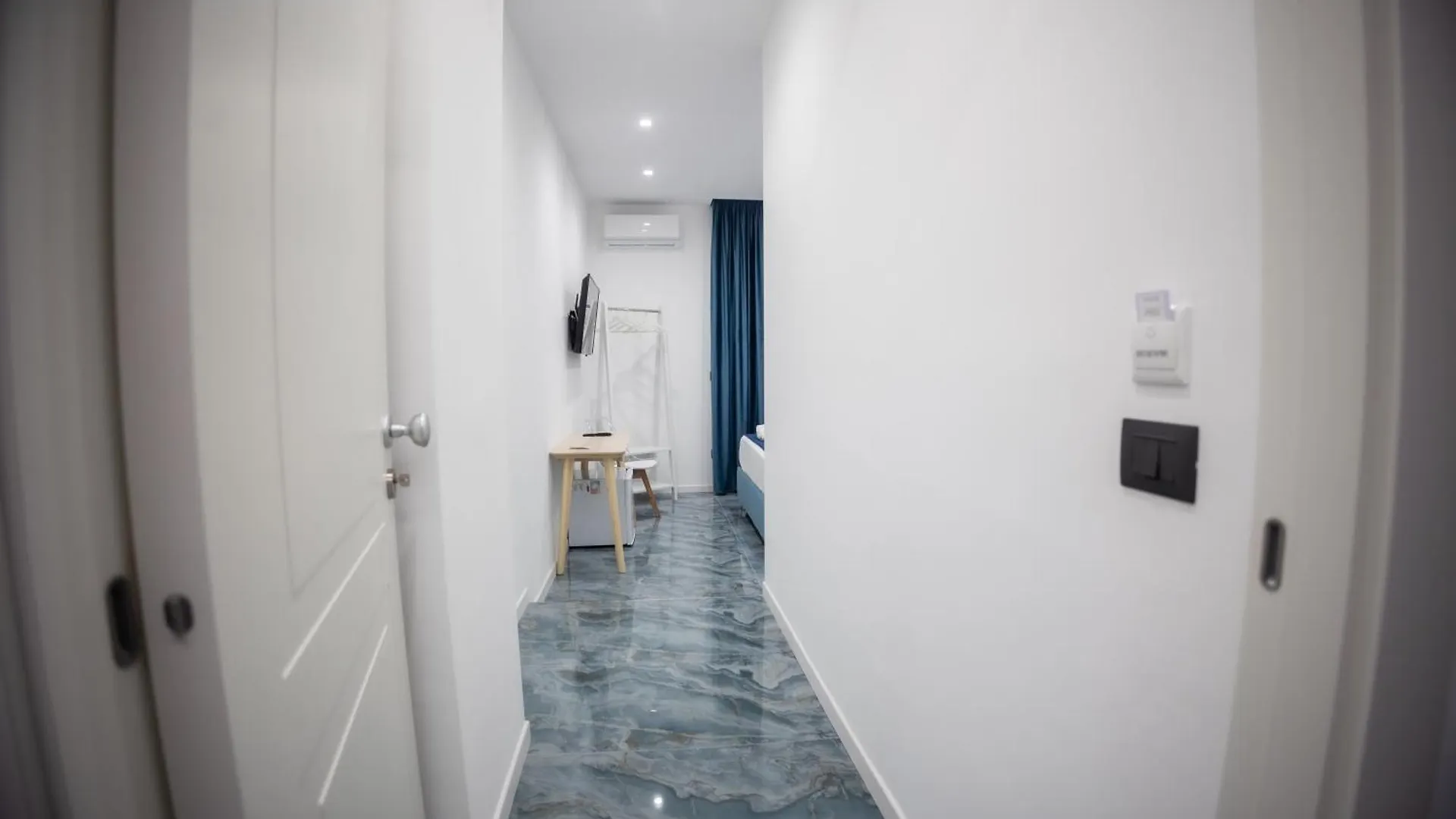 Fp Suite Naples